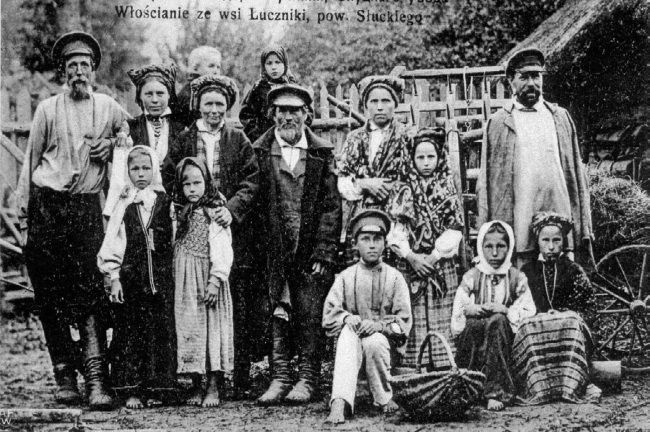 Иллюстрация к книге — Нам нужна великая Россия [i_014.jpg]