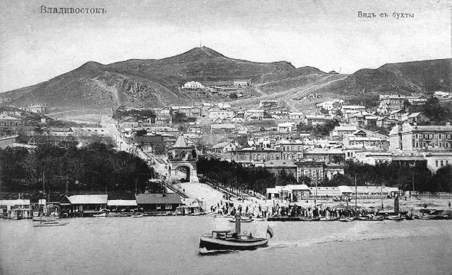 Иллюстрация к книге — Нам нужна великая Россия [i_133.jpg]