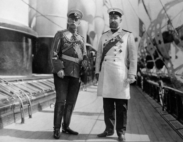 Иллюстрация к книге — Нам нужна великая Россия [i_147.jpg]