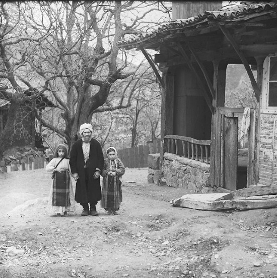 Иллюстрация к книге — Нам нужна великая Россия [i_187.jpg]