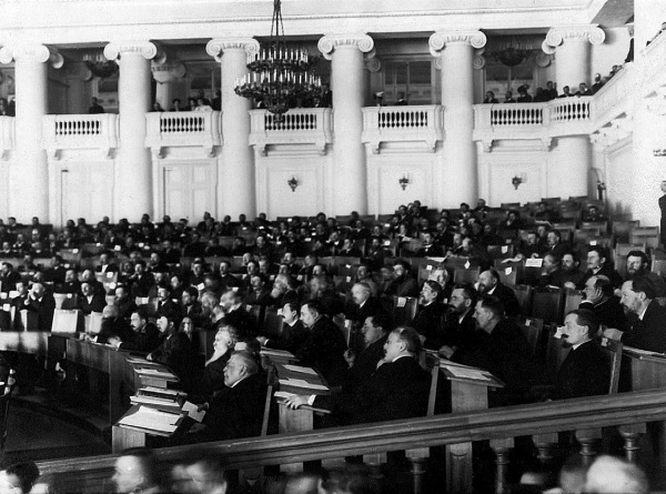 Иллюстрация к книге — Нам нужна великая Россия [i_354.jpg]