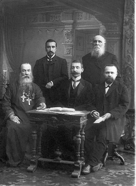 Иллюстрация к книге — Нам нужна великая Россия [i_375.jpg]