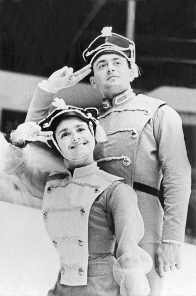 Иллюстрация к книге — О чём молчит лёд? О жизни и карьере великого тренера [i_006.jpg]