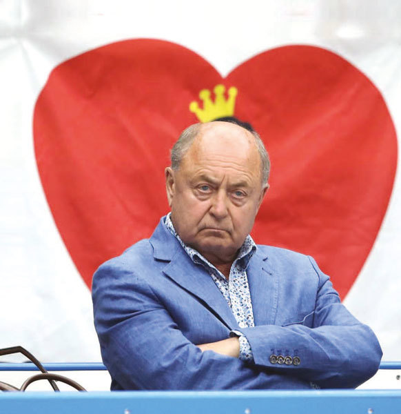 Иллюстрация к книге — О чём молчит лёд? О жизни и карьере великого тренера [i_073.jpg]