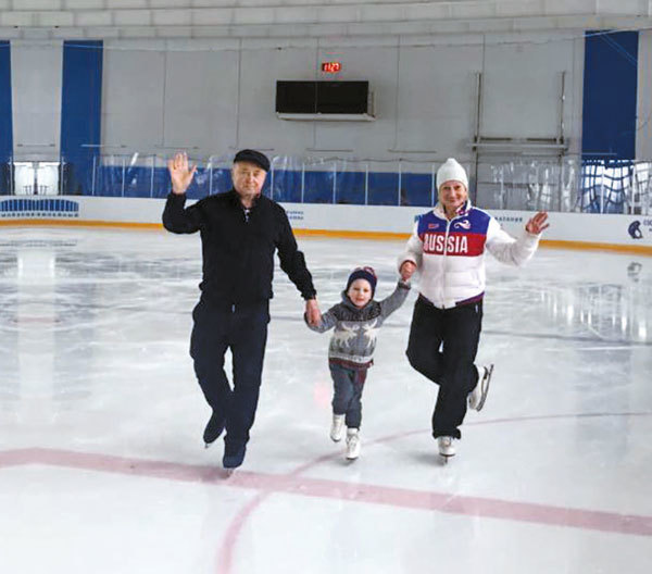 Иллюстрация к книге — О чём молчит лёд? О жизни и карьере великого тренера [i_079.jpg]