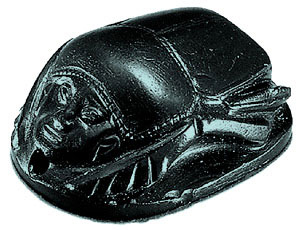 Иллюстрация к книге — Египетские мифы. От пирамид и фараонов до Анубиса и «Книги мертвых» [i_089.jpg]