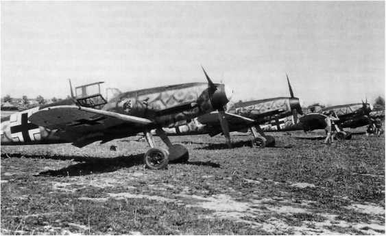 Иллюстрация к книге — Приграничное сражение 1941. Первая битва Великой Отечественной [i_014.jpg]