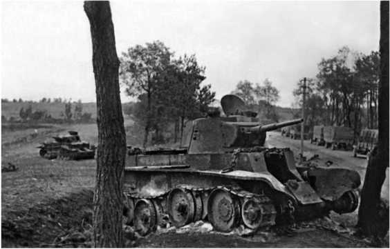 Иллюстрация к книге — Приграничное сражение 1941. Первая битва Великой Отечественной [i_020.jpg]