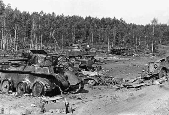 Иллюстрация к книге — Приграничное сражение 1941. Первая битва Великой Отечественной [i_086.jpg]