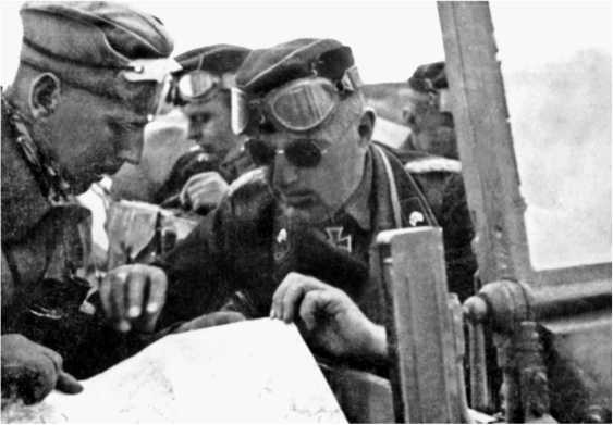 Иллюстрация к книге — Приграничное сражение 1941. Первая битва Великой Отечественной [i_096.jpg]