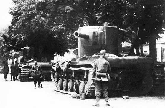 Иллюстрация к книге — Приграничное сражение 1941. Первая битва Великой Отечественной [i_155.jpg]