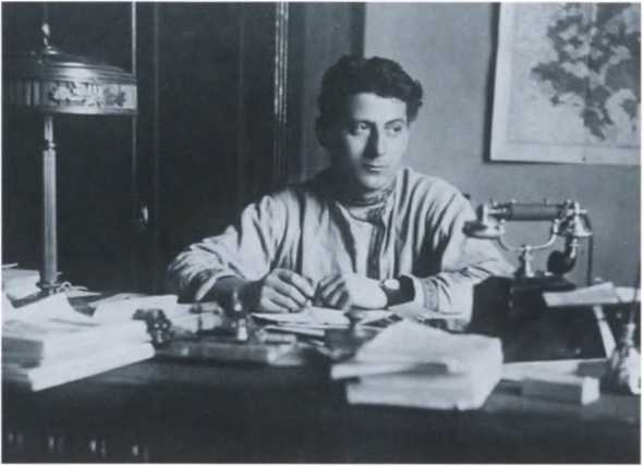 Иллюстрация к книге — Яков Серебрянский [i_027.jpg]