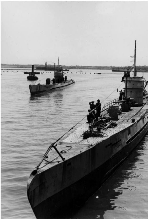 Иллюстрация к книге — Битва за Атлантику. Откуда пришли «волчьи стаи»? [i_004.jpg]