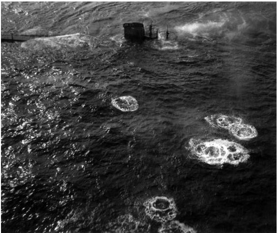 Иллюстрация к книге — Битва за Атлантику. Откуда пришли «волчьи стаи»? [i_011.jpg]