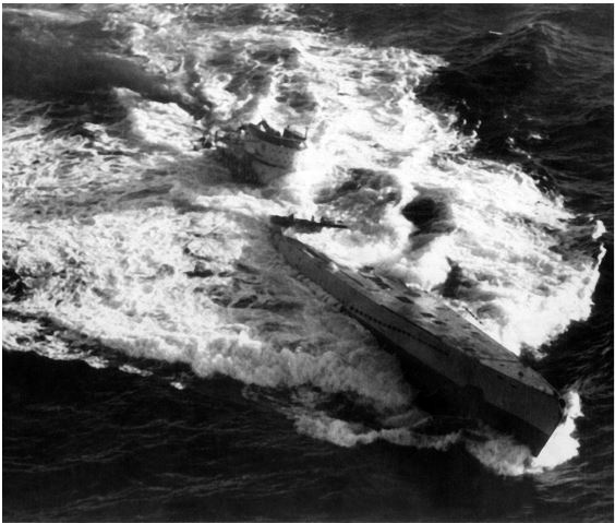 Иллюстрация к книге — Битва за Атлантику. Откуда пришли «волчьи стаи»? [i_014.jpg]