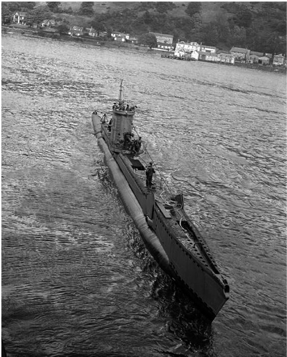 Иллюстрация к книге — Битва за Атлантику. Откуда пришли «волчьи стаи»? [i_030.jpg]