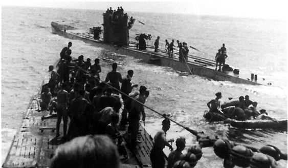 Иллюстрация к книге — Битва за Атлантику. Откуда пришли «волчьи стаи»? [i_075.jpg]