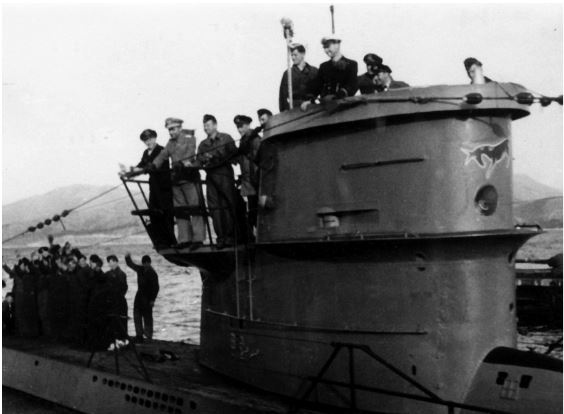 Иллюстрация к книге — Битва за Атлантику. Откуда пришли «волчьи стаи»? [i_103.jpg]