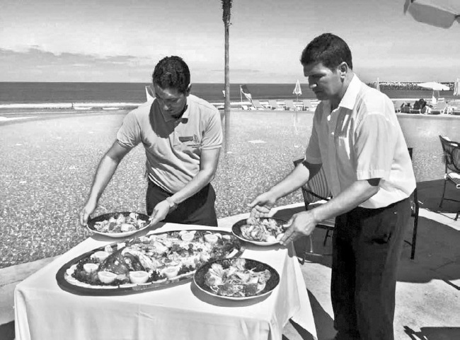 Иллюстрация к книге — Приеду к обеду. Мои истории с моей географией [i_076.jpg]