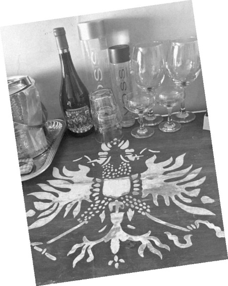 Иллюстрация к книге — Приеду к обеду. Мои истории с моей географией [i_090.jpg]