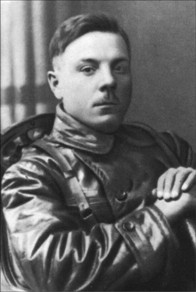 Иллюстрация к книге — Мифы и правда Кронштадтского мятежа. Матросская контрреволюция 1918–1921 гг. [i_020.jpg]