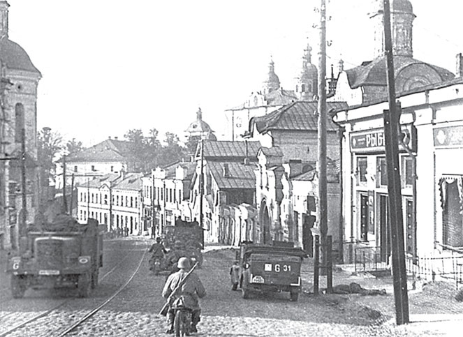 Иллюстрация к книге — Предатели в русской истории. 1000 лет коварства, ренегатства, хитрости, дезертирства, клятвопреступлений и государственных измен… [i_079.jpg]