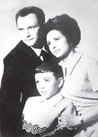 Иллюстрация к книге — Предатели в русской истории. 1000 лет коварства, ренегатства, хитрости, дезертирства, клятвопреступлений и государственных измен… [i_087.jpg]