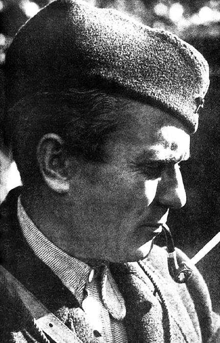 Иллюстрация к книге — Тито и товарищи [i_013.jpg]