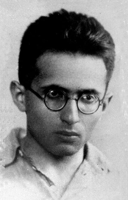 Иллюстрация к книге — Солнечное вещество и другие повести, а также Жизнь и судьба Матвея Бронштейна и Лидии Чуковской (сборник) [i_129.jpg]