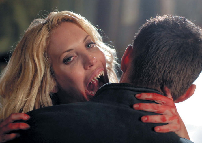 Иллюстрация к книге — Сверхъестественное. Книга монстров, призраков, демонов и оживших мертвецов [i_060.jpg]