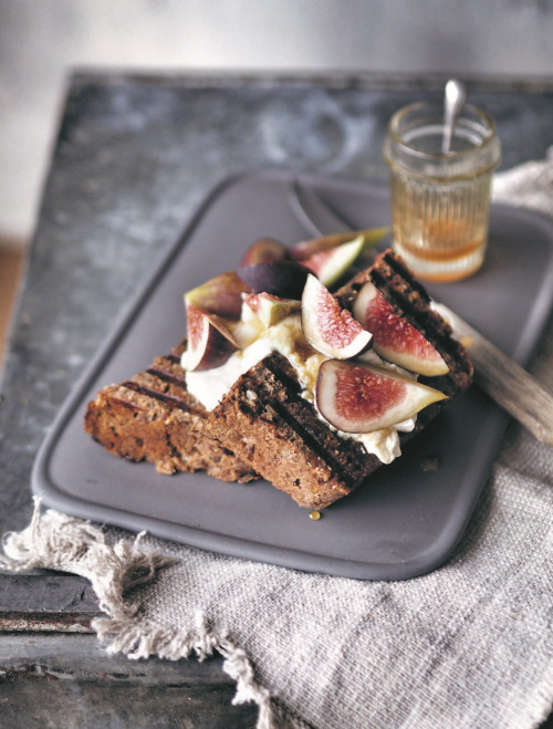 Иллюстрация к книге — Гормон – и с чем его едят. Рецепты женского здоровья [i_037.jpg]