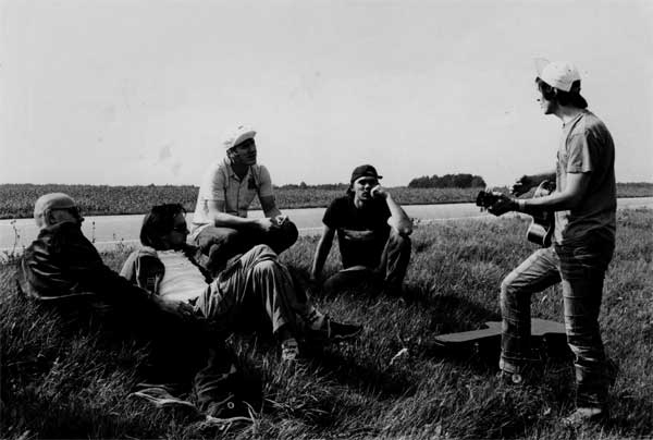 Иллюстрация к книге — BrainStorm: Ты не один. От песочницы до стадиона [i_090.jpg]