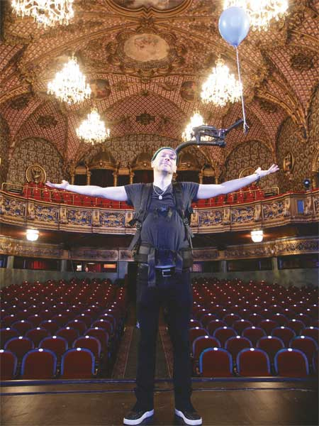 Иллюстрация к книге — BrainStorm: Ты не один. От песочницы до стадиона [i_109.jpg]