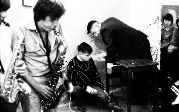 Иллюстрация к книге — Курехин. Шкипер о Капитане [i_020.jpg]