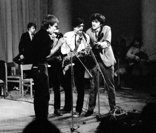 Иллюстрация к книге — Курехин. Шкипер о Капитане [i_024.jpg]