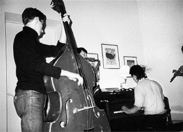 Иллюстрация к книге — Курехин. Шкипер о Капитане [i_031.jpg]