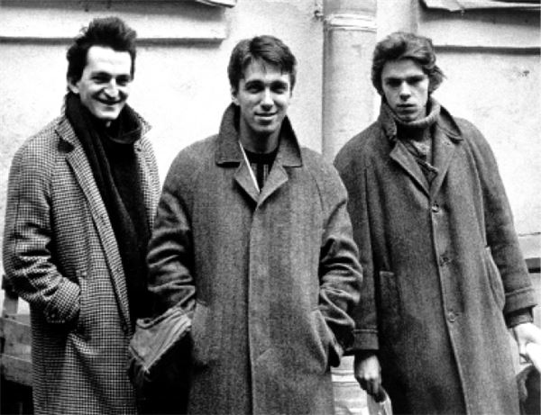 Иллюстрация к книге — Курехин. Шкипер о Капитане [i_036.jpg]