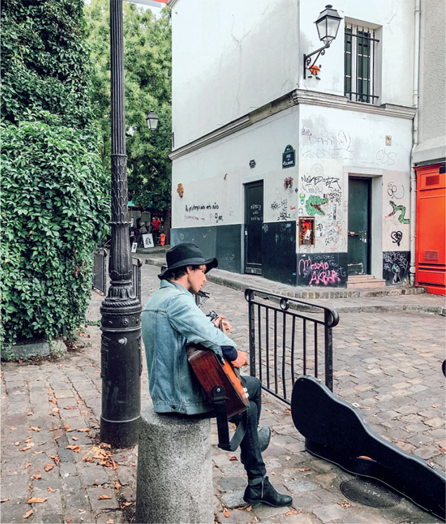 Иллюстрация к книге — Франция изнутри. Как на самом деле живут в стране изысканной кухни и высокой моды? [i_037.jpg]