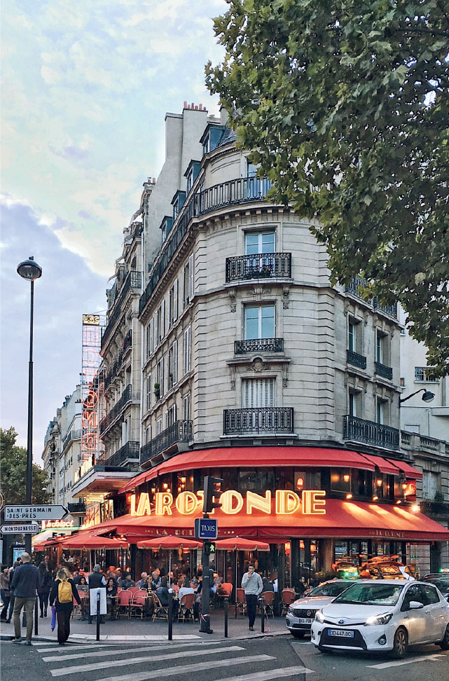 Иллюстрация к книге — Франция изнутри. Как на самом деле живут в стране изысканной кухни и высокой моды? [i_042.jpg]