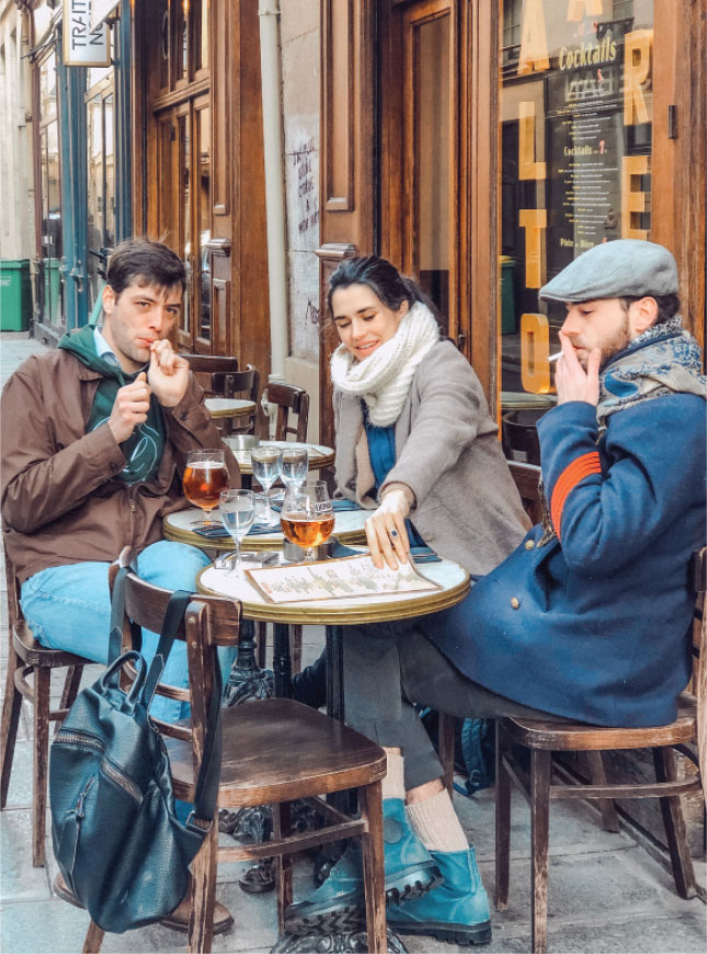 Иллюстрация к книге — Франция изнутри. Как на самом деле живут в стране изысканной кухни и высокой моды? [i_046.jpg]