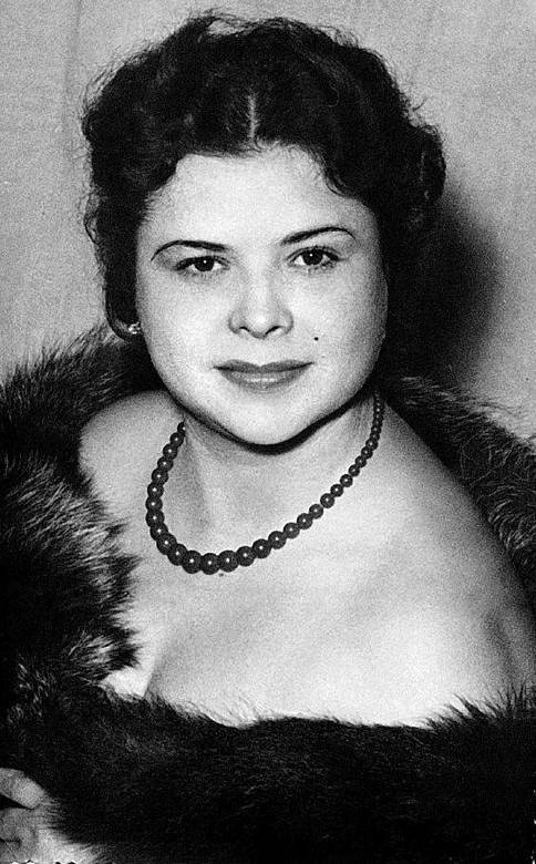 Иллюстрация к книге — Валерий Ободзинский. Цунами советской эстрады [i_008.jpg]