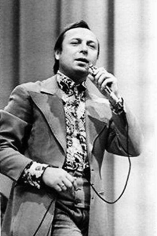 Иллюстрация к книге — Валерий Ободзинский. Цунами советской эстрады [i_027.jpg]