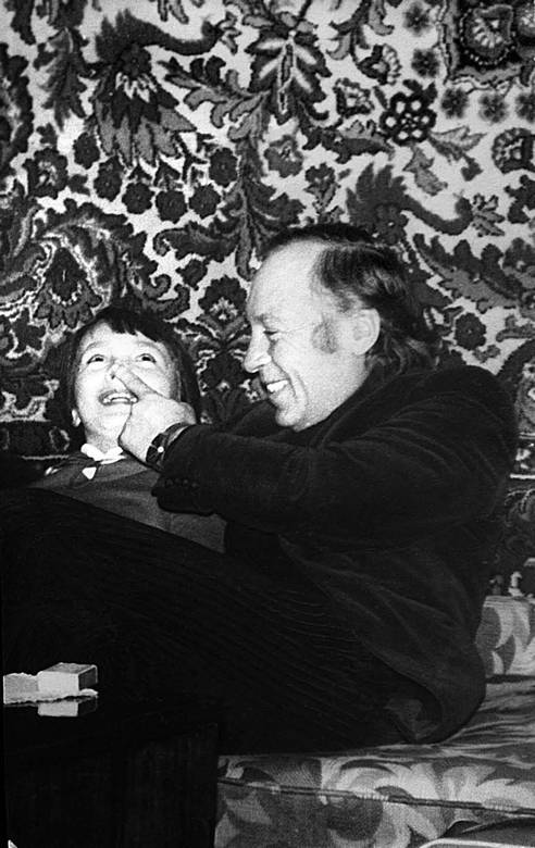 Иллюстрация к книге — Валерий Ободзинский. Цунами советской эстрады [i_055.jpg]