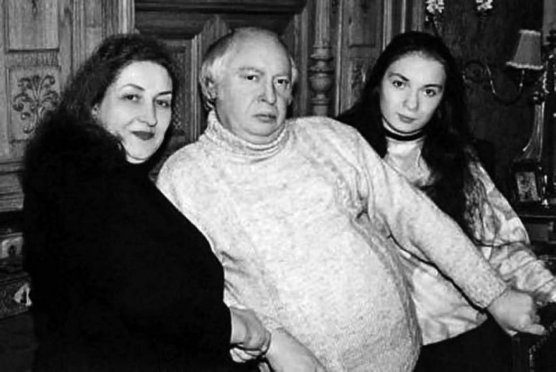 Иллюстрация к книге — Валерий Ободзинский. Цунами советской эстрады [i_061.jpg]