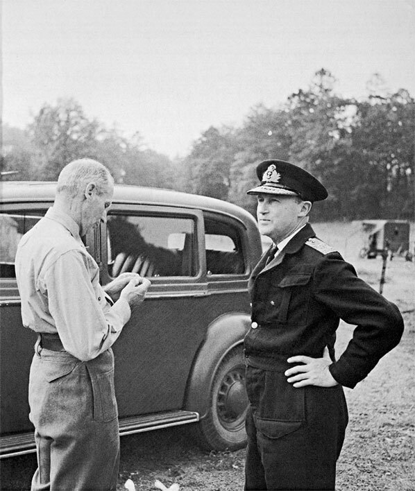 Иллюстрация к книге — Битва за Арнем. Крах операции «Маркет – Гарден», или Последняя победа Гитлера [i_018.jpg]