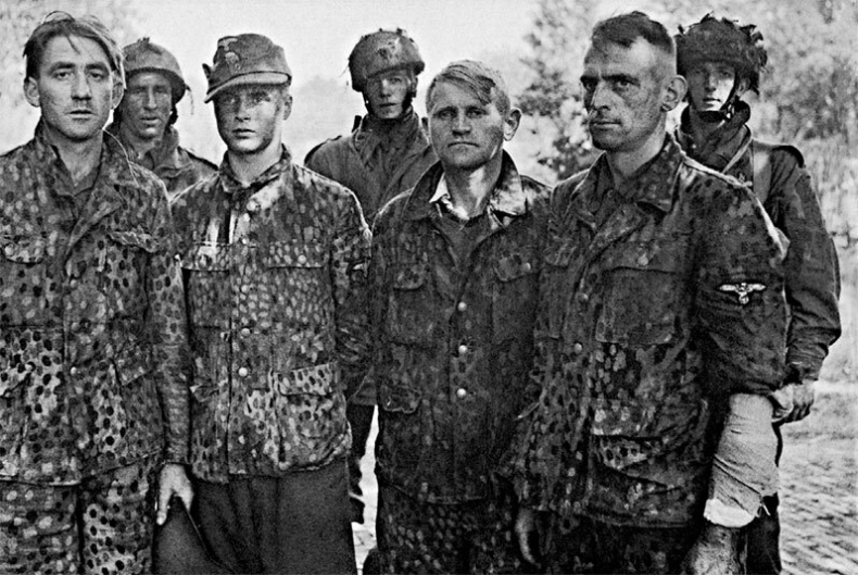 Иллюстрация к книге — Битва за Арнем. Крах операции «Маркет – Гарден», или Последняя победа Гитлера [i_045.jpg]