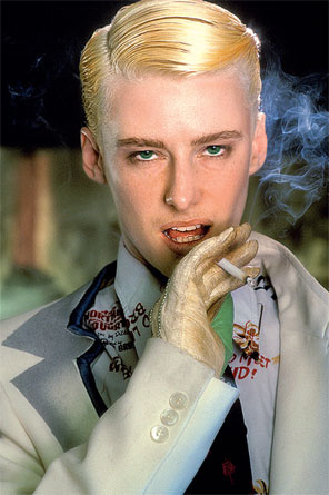 Иллюстрация к книге — Реаниматор культового кино [i_054.jpg]