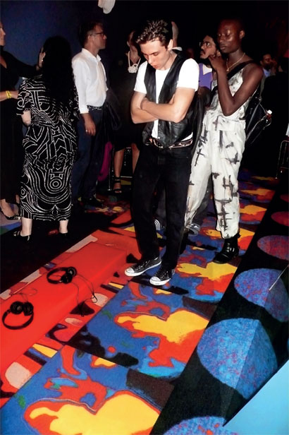 Иллюстрация к книге — Реаниматор культового кино [i_066.jpg]