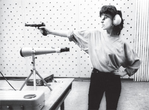 Иллюстрация к книге — Реаниматор культового кино [i_084.jpg]