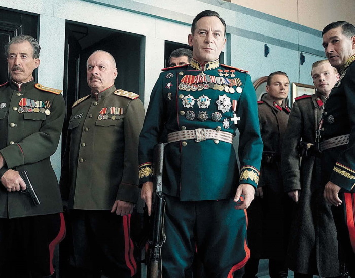 Иллюстрация к книге — Миражи советского. Очерки современного кино [i_030.jpg]